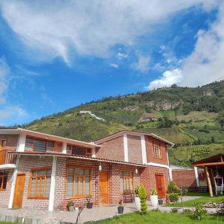 Готель Pampa Garden Quillullaco Екстер'єр фото
